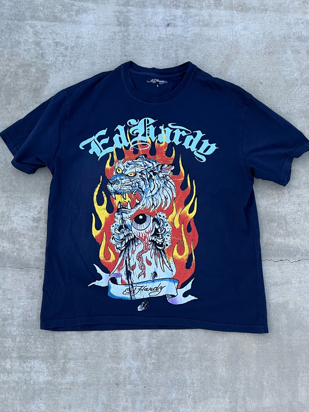 NWT Y2K Ed Hardy "Sun Fade" Size Large Navy T-shirt